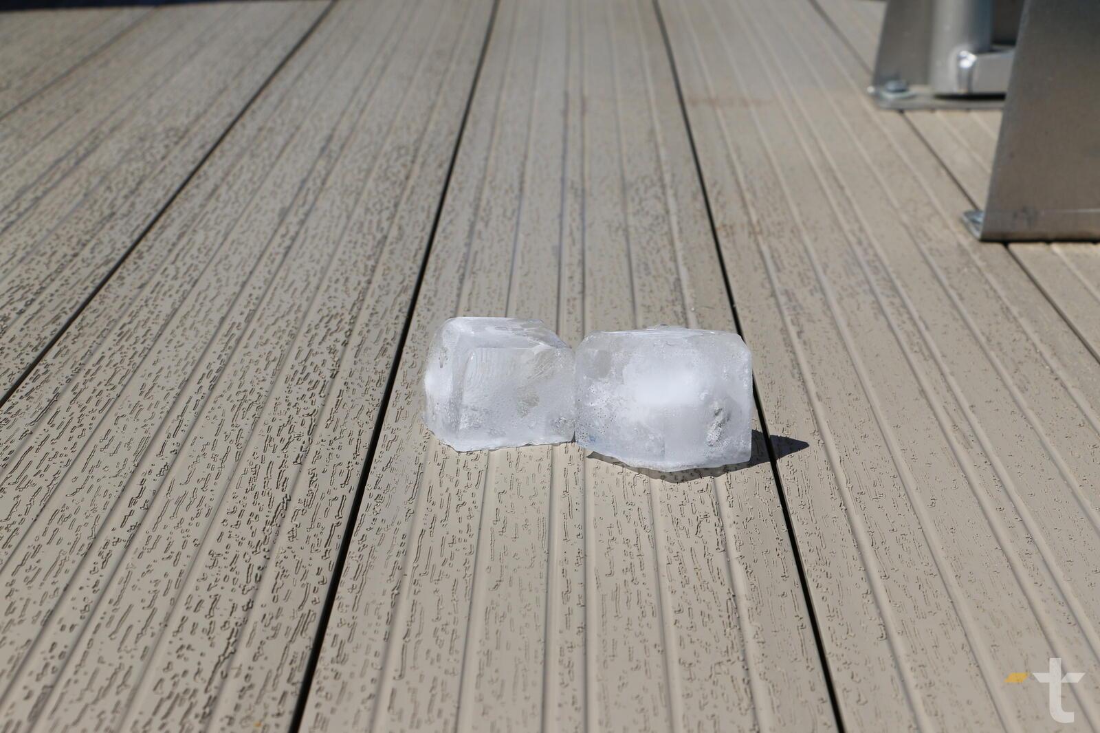 DockDeck cool surface sample